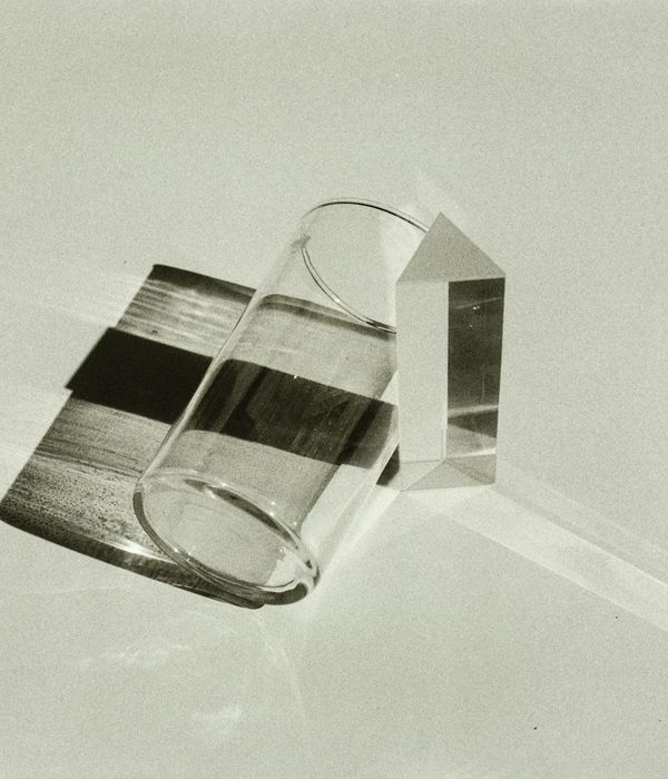 Abstract blue geometric shapes representing focus and visual clarity